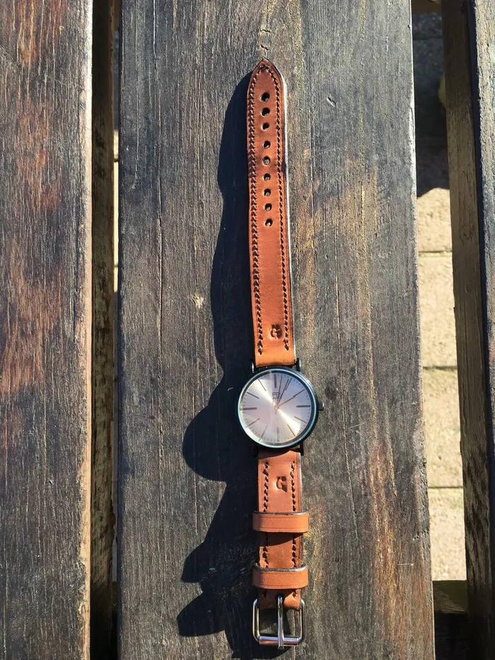 Création LC Sellerie : Bracelet montre 1